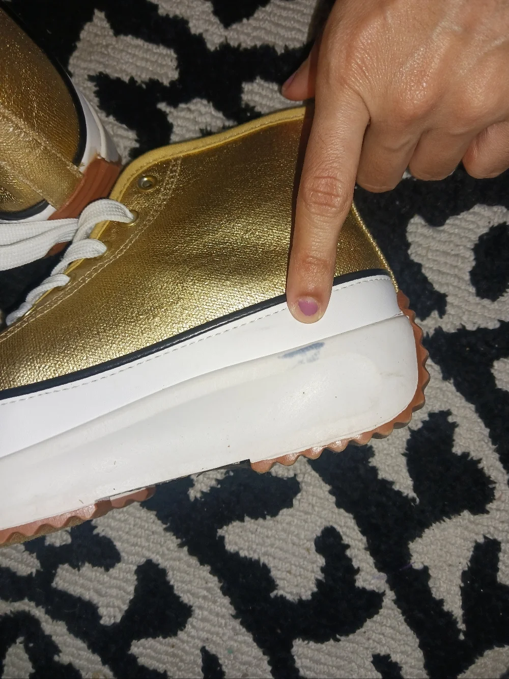 Rouge Women Gold Metallic High Top Sneakers